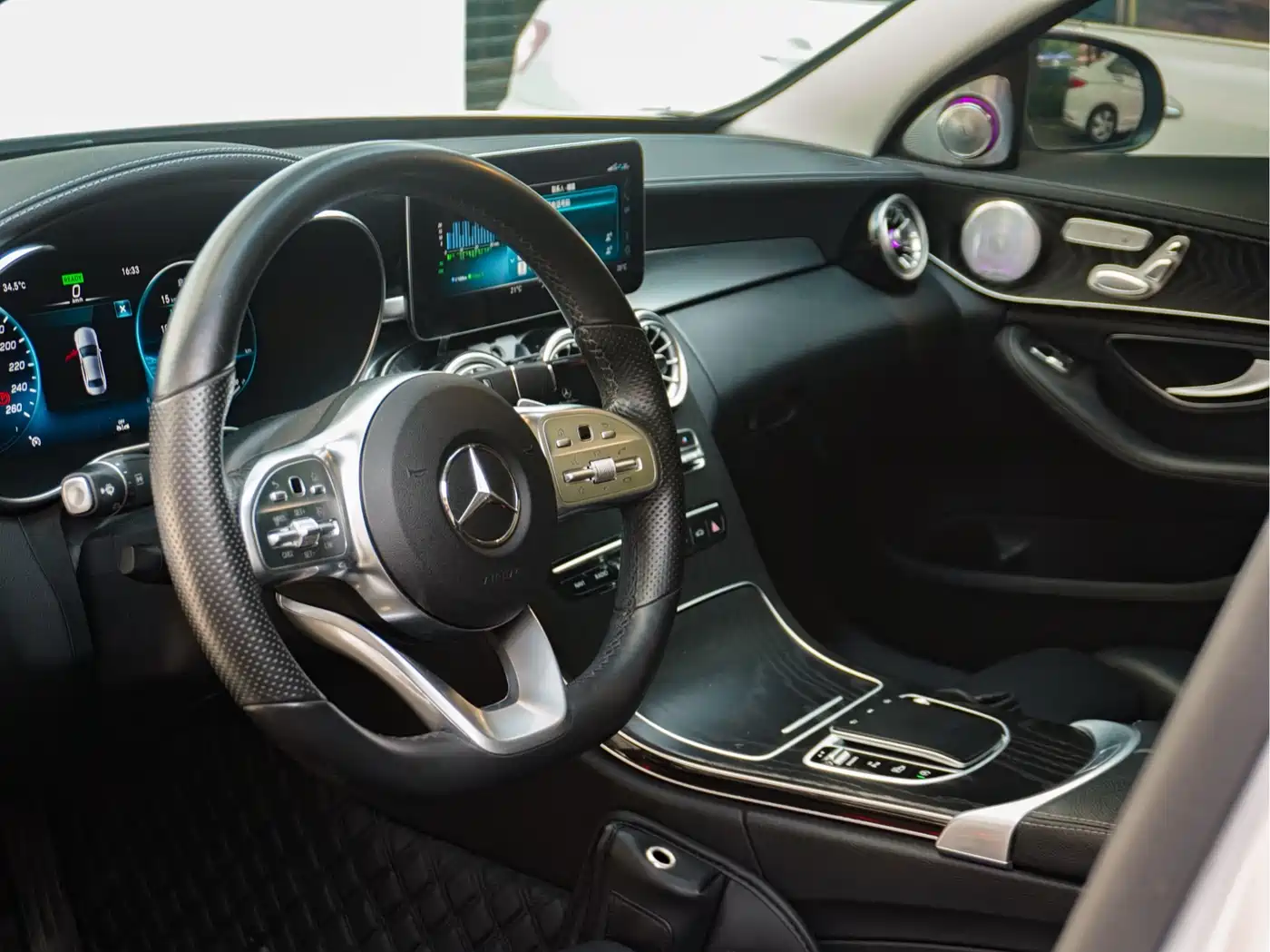 Mercedes-Benz C-Class 2020 Facelift C 260 L Sport фото 15