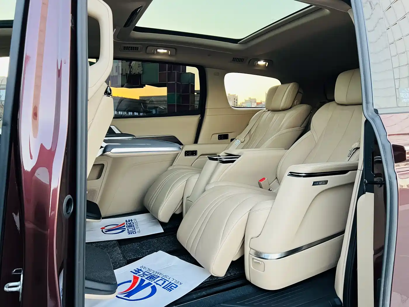 Buick Century 2023 2.0T 7-seater Premium фото 15