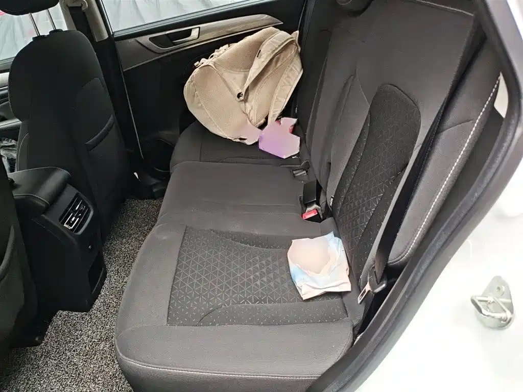 Haval M6 2021 PLUS 1.5T DCT Elite Smart Connect фото 15