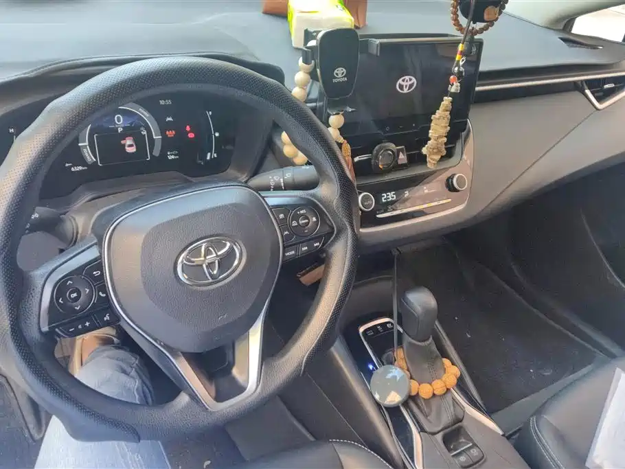Toyota Corolla 2023 1.8L Smart Hybrid Dual Engine Elite Edition фото 12
