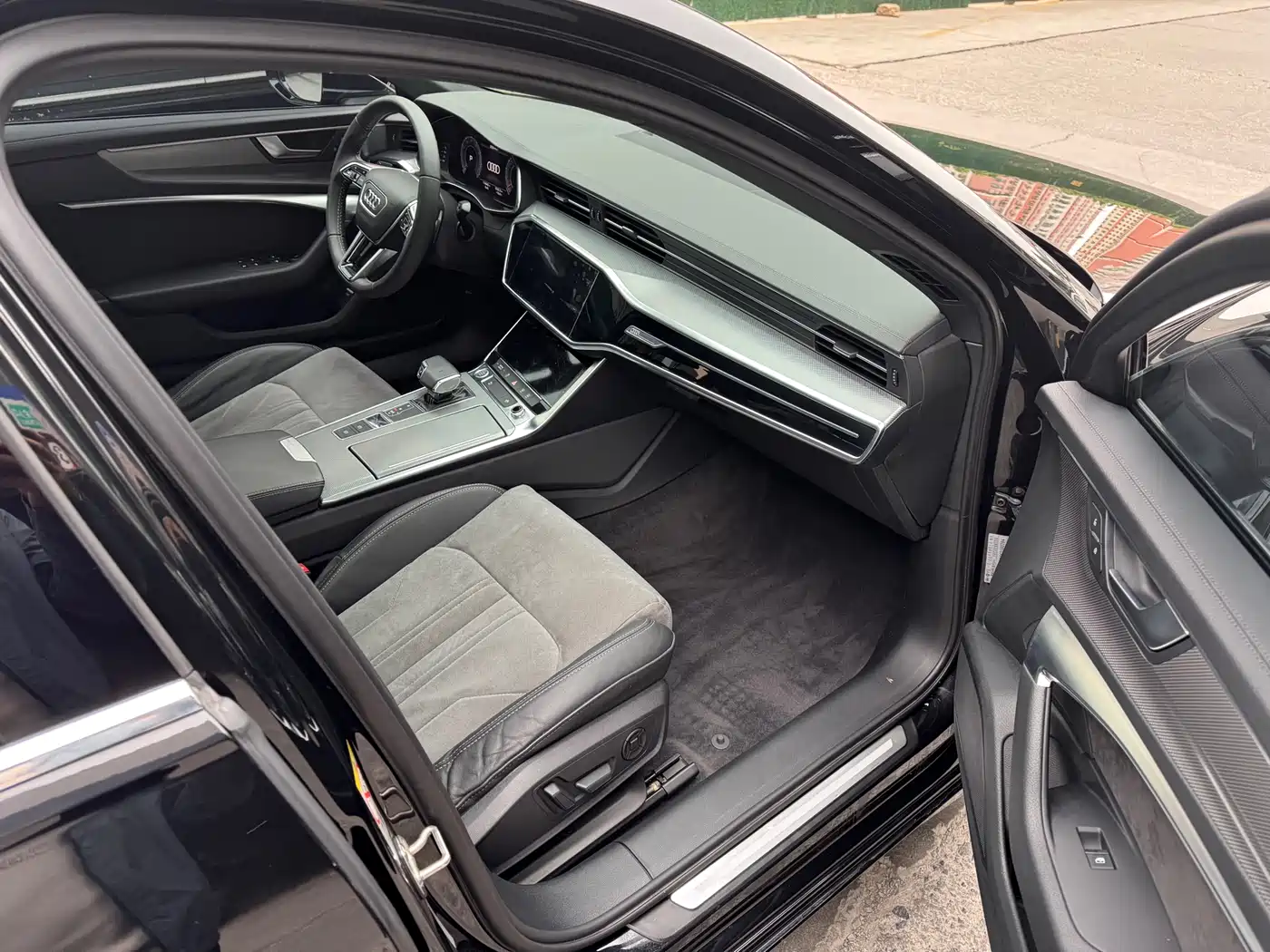 Audi A6L 2019 40 TFSI Luxury Dynamic фото 6