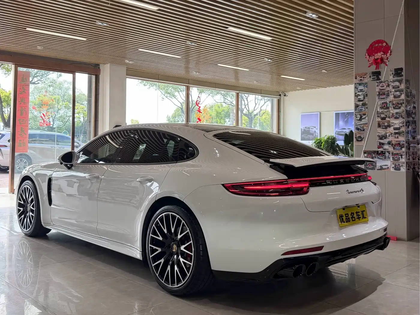 Porsche Panamera 2017 Panamera 3.0T фото 6