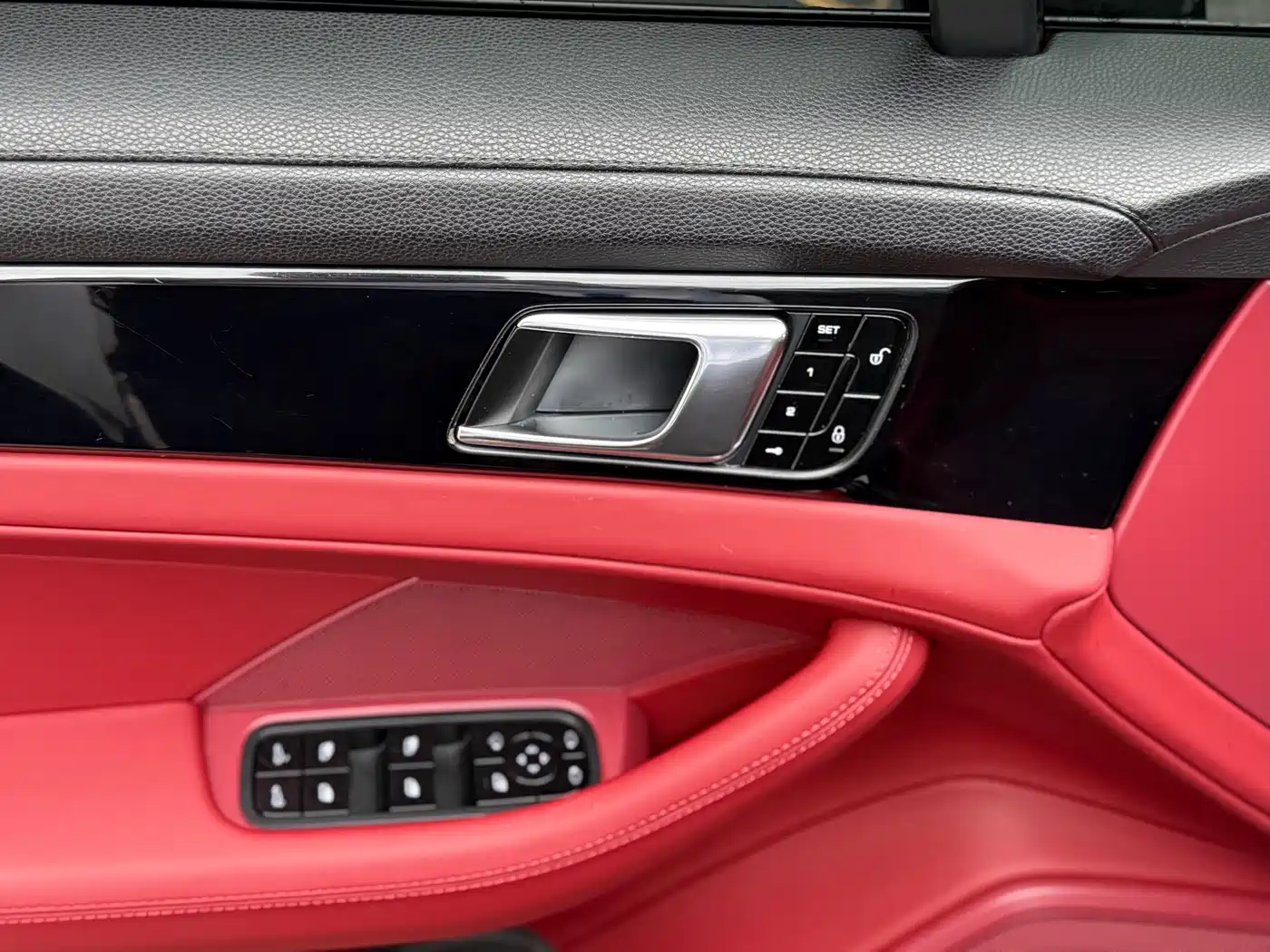 Porsche Panamera 2017 Panamera 3.0T фото 10