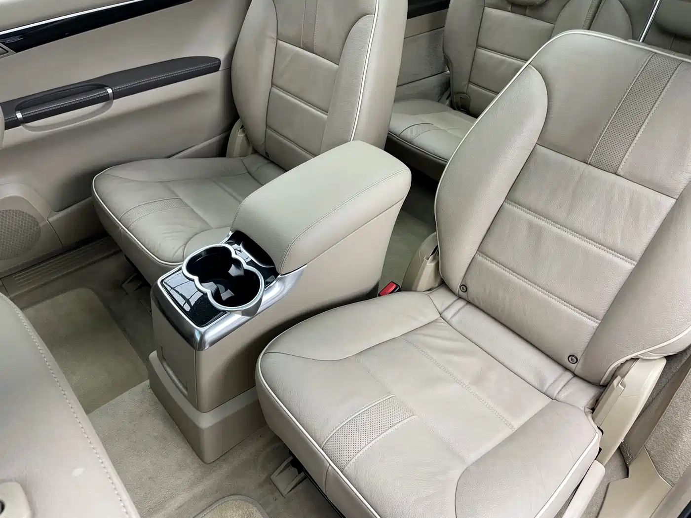 Mercedes-Benz R-Class 2014 R 320 4MATIC Luxury фото 12