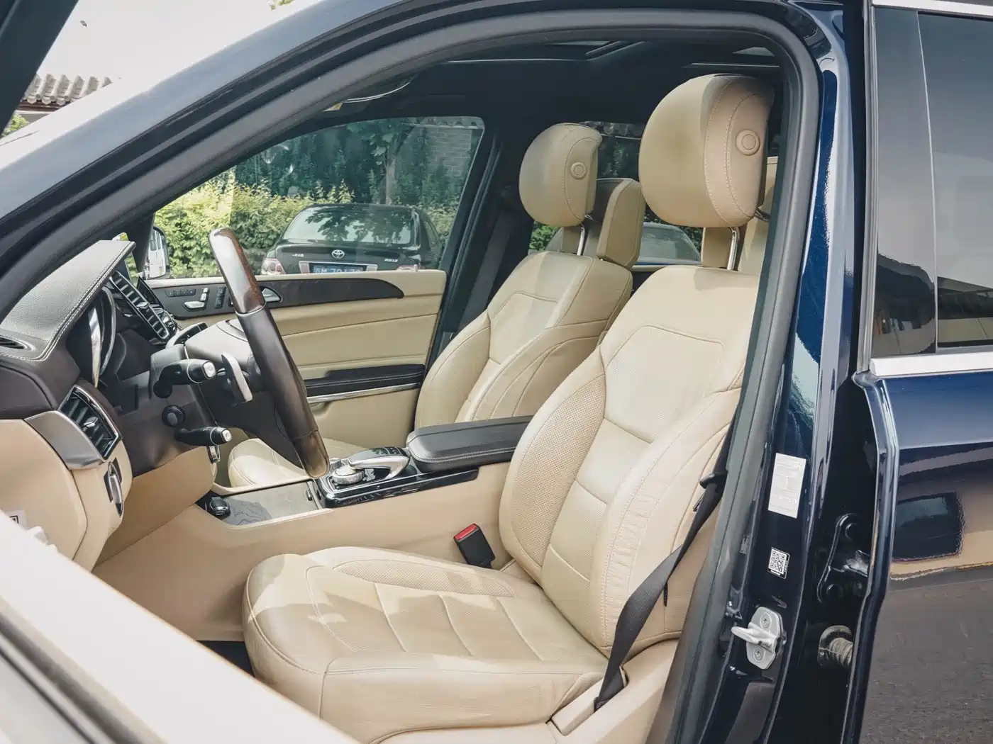 Mercedes-Benz GLS 2016 GLS 500 4MATIC фото 4