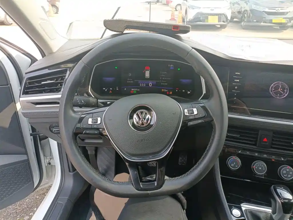 Volkswagen Sagitar 2021 280TSI DSG Surpassing Edition фото 11