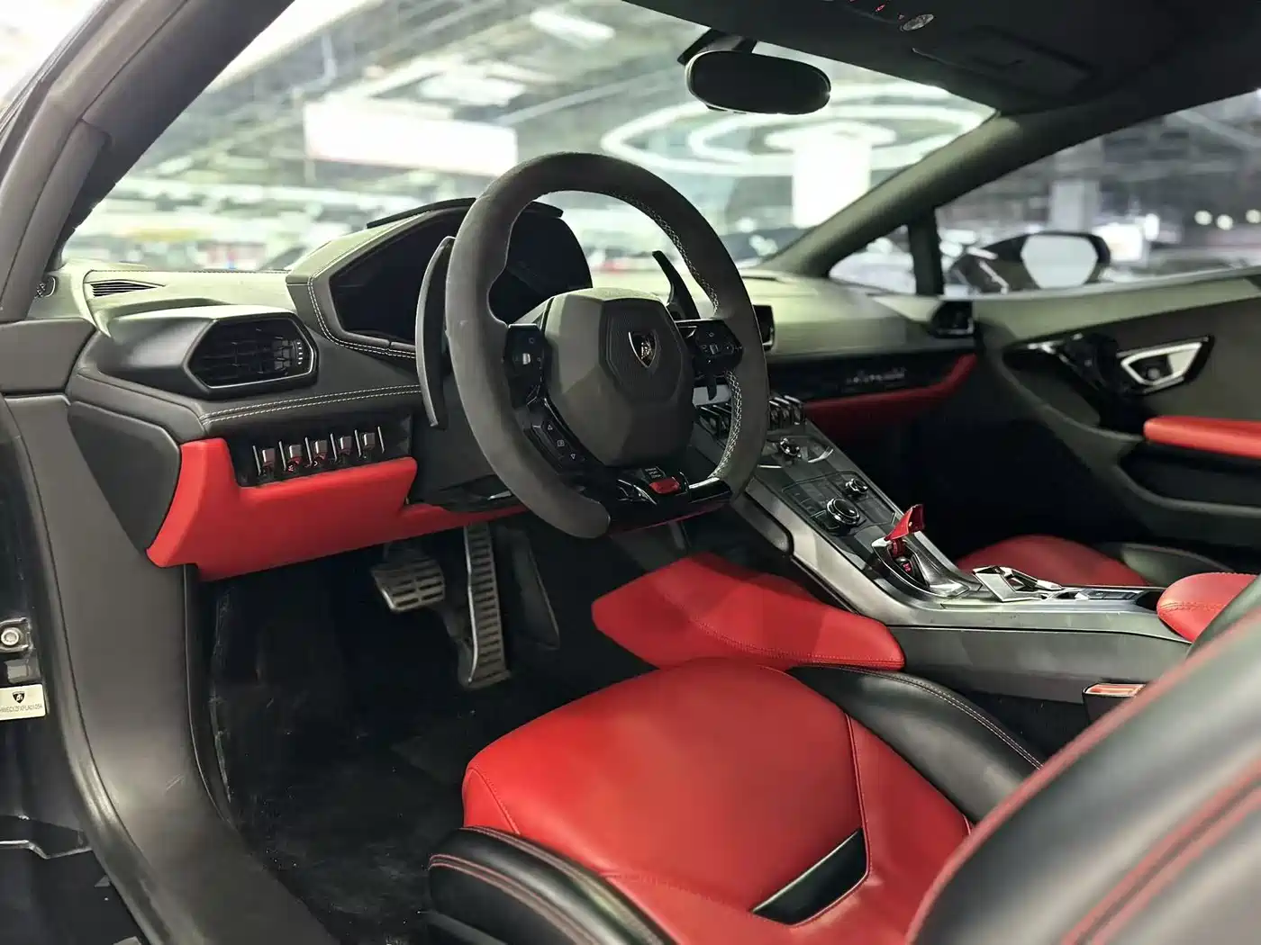 Lamborghini Huracán 2014 LP 610-4 фото 8