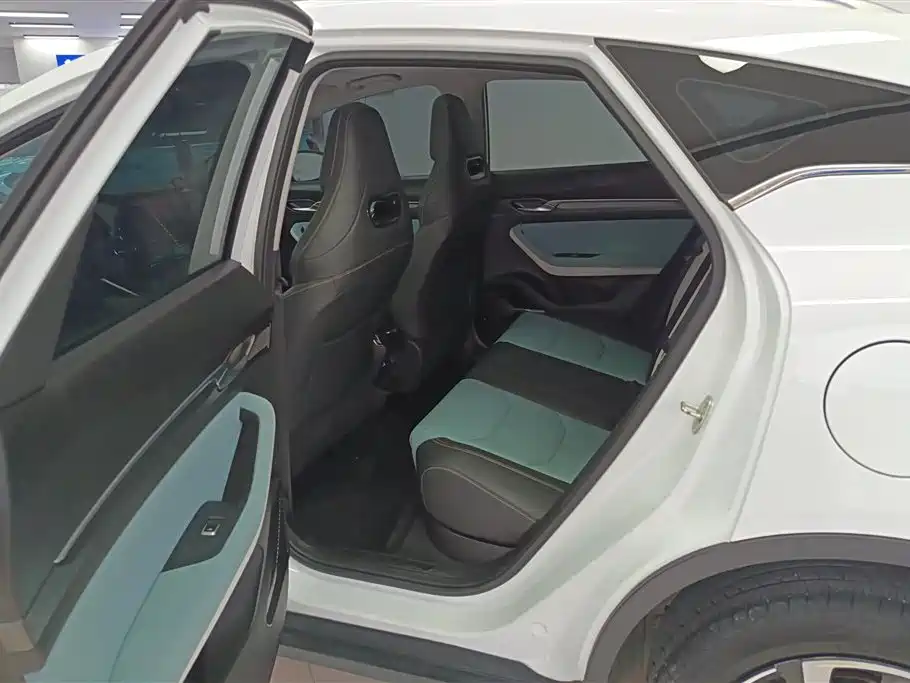 GEELY EMGRAND S