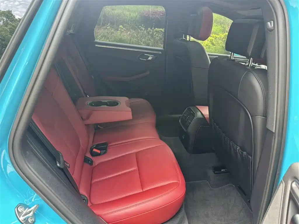 Porsche Macan 2022 Macan 2.0T фото 18