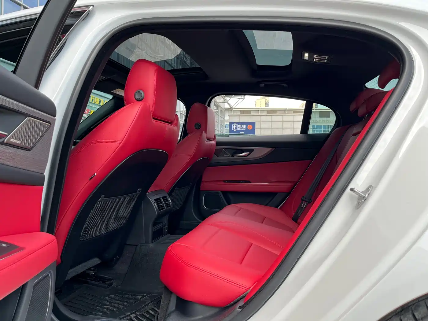 JAGUAR XEL