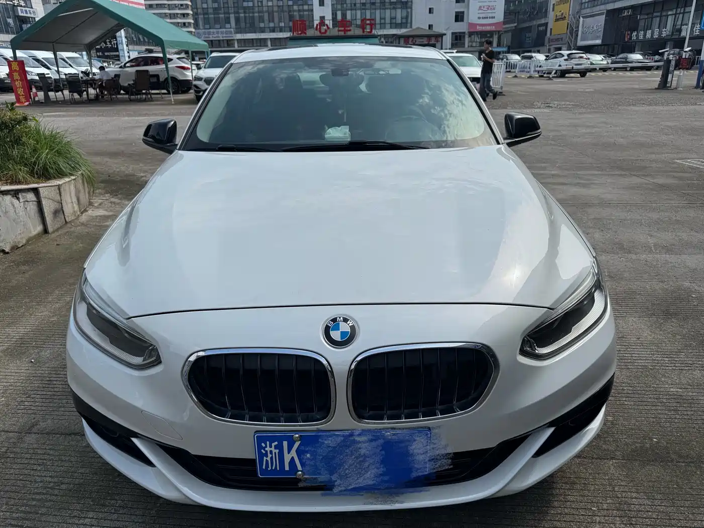 BMW 1 Series 2017 118i Design Package