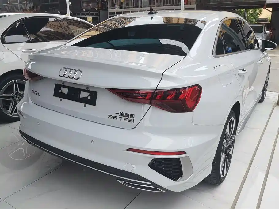 Audi A3 2022 A3L Limousine 35 TFSI Style Sport фото 3