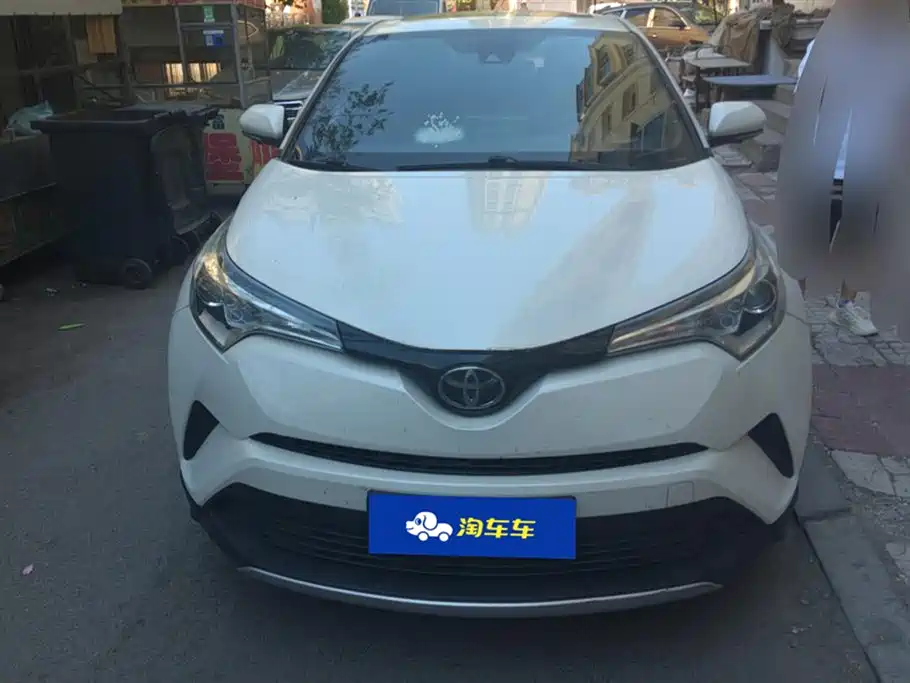 Toyota IZOA 2020 2.0L Yi Xiang Edition фото 2