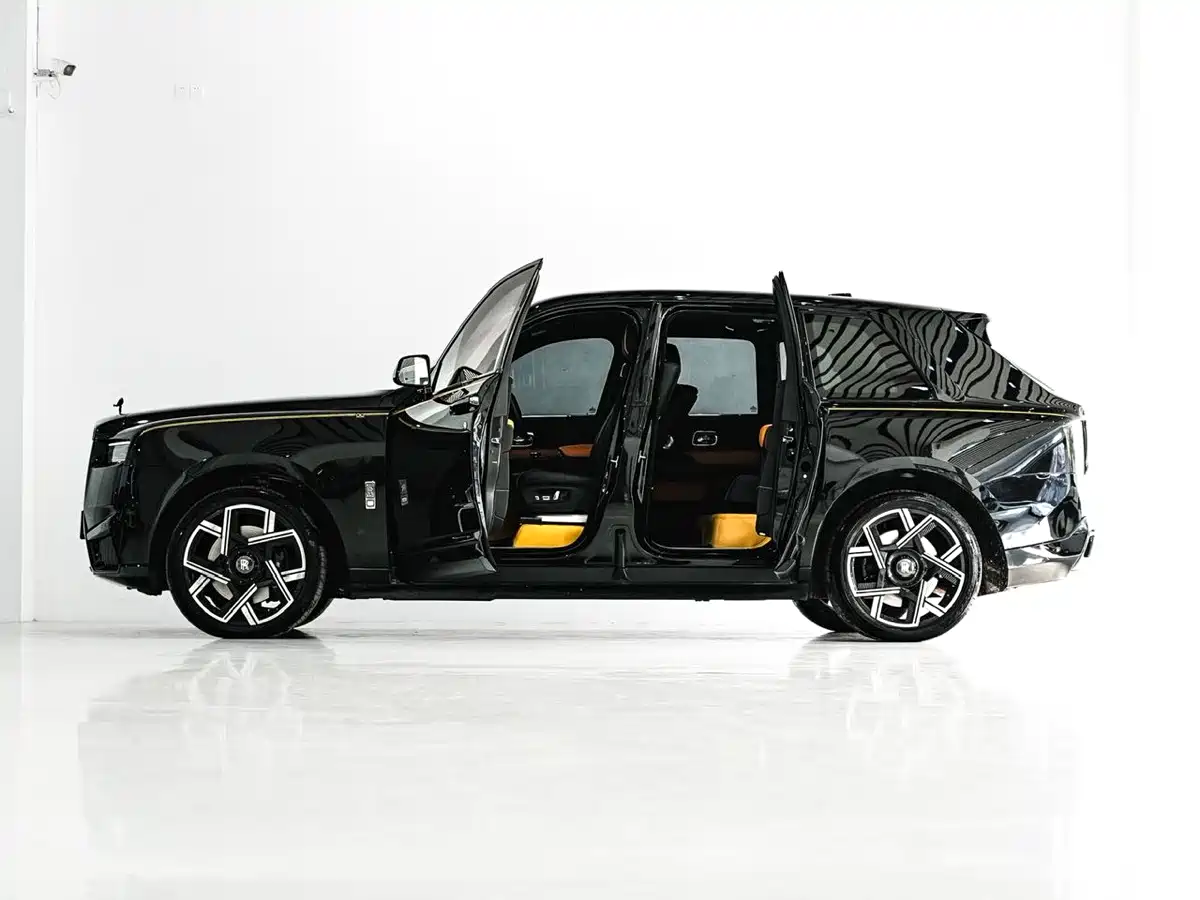 Rolls-Royce Cullinan 2018 5-Seater Version фото 3