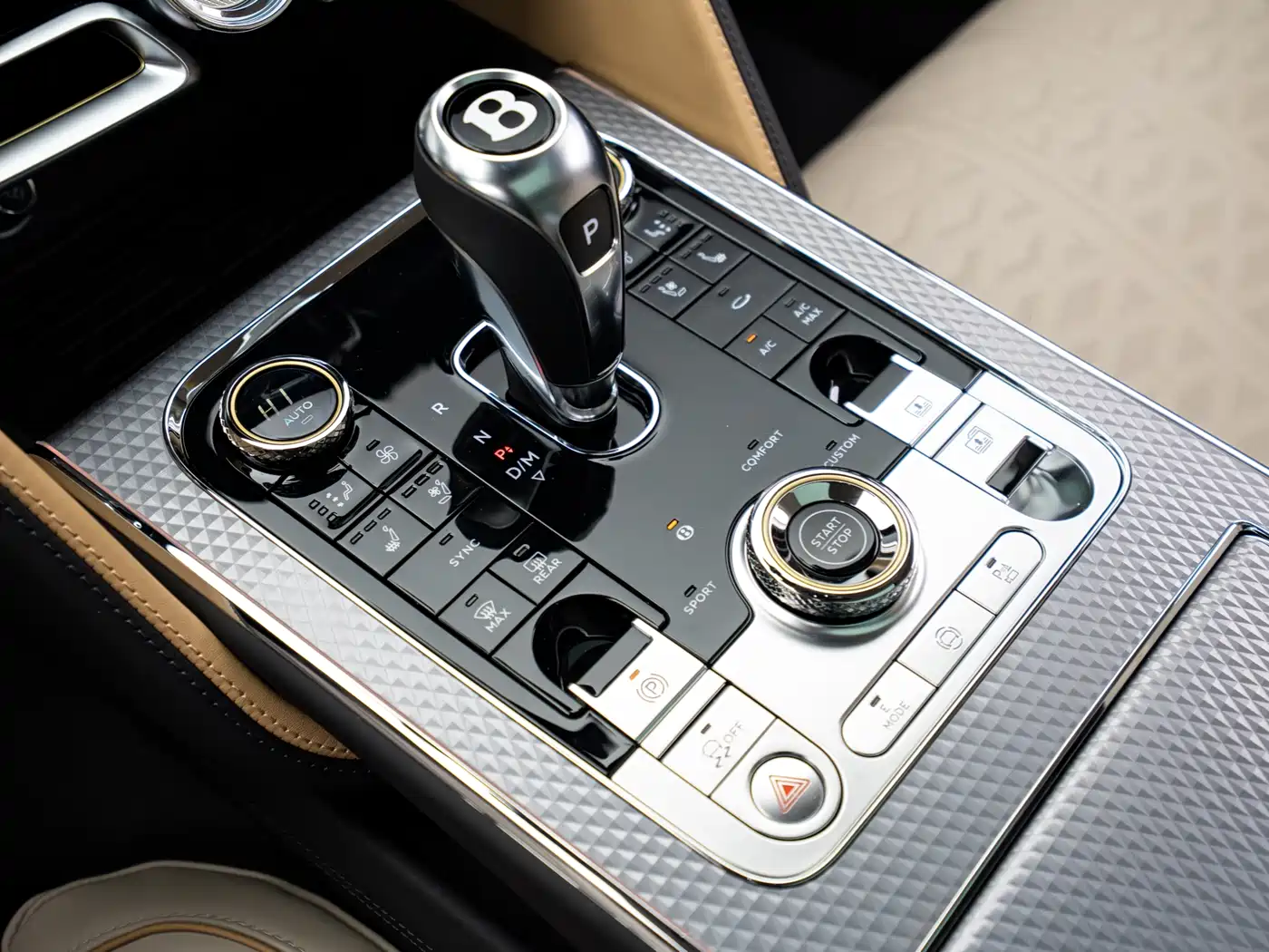 BENTLEY FLYING SPUR PLUG IN HYBRID