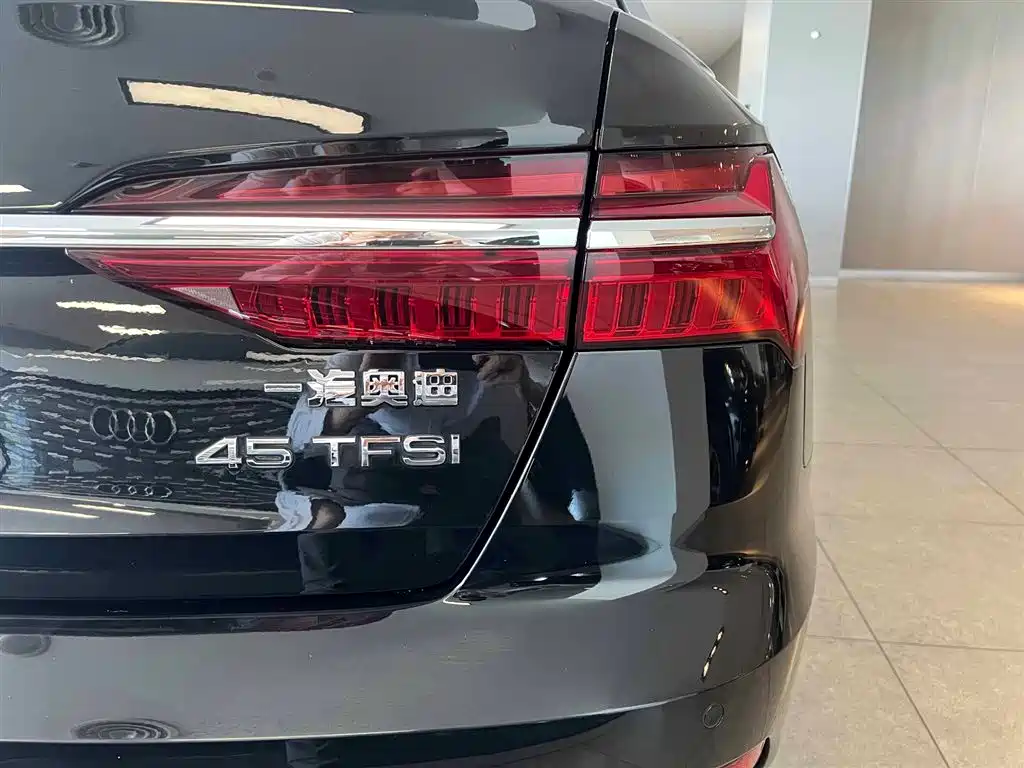Audi A6L 2020 45 TFSI Premium Dynamic фото 17