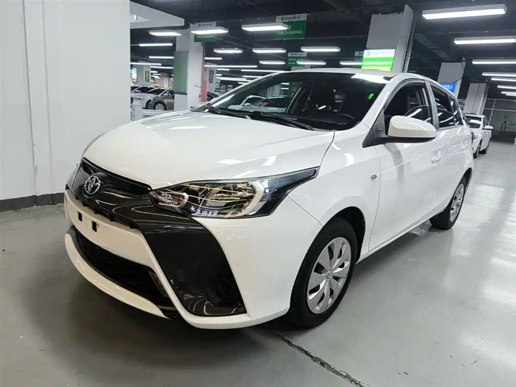 Toyota YARiS L Zhi Xuan 2019 1.5E CVT MeiDong Edition China VI фото 2