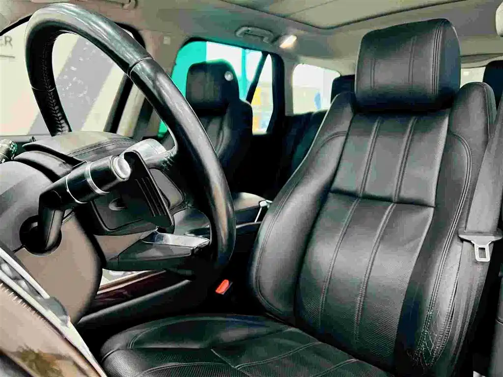 Land Rover Range Rover 2013 NA 5.0 V8 Vogue SE фото 23