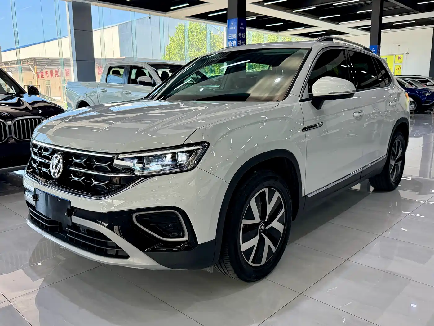 Volkswagen Tayron 2023 280TSI 2WD Luxury Plus Advanced Edition
