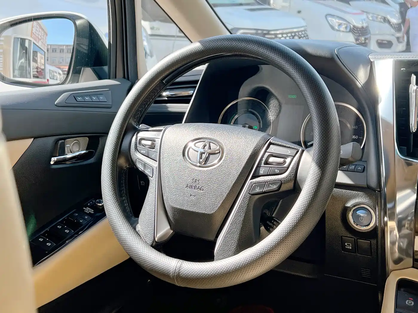 Toyota Alphard 2020 Hybrid 2.5L Premium Edition фото 10