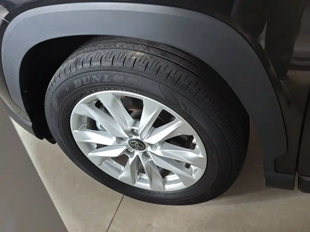 Toyota Corolla Cross 2023 2.0L Elite Edition фото 23
