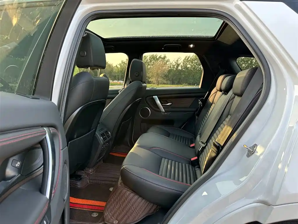 Land Rover Discovery Sport 2022 Model 249PS R-Dynamic SE Performance Tech Edition 5-Seater фото 10