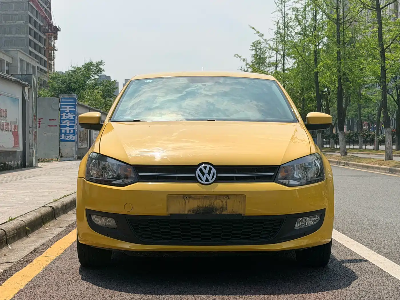 Volkswagen Polo 2011 1.6L Automatic Cool Edition фото 2