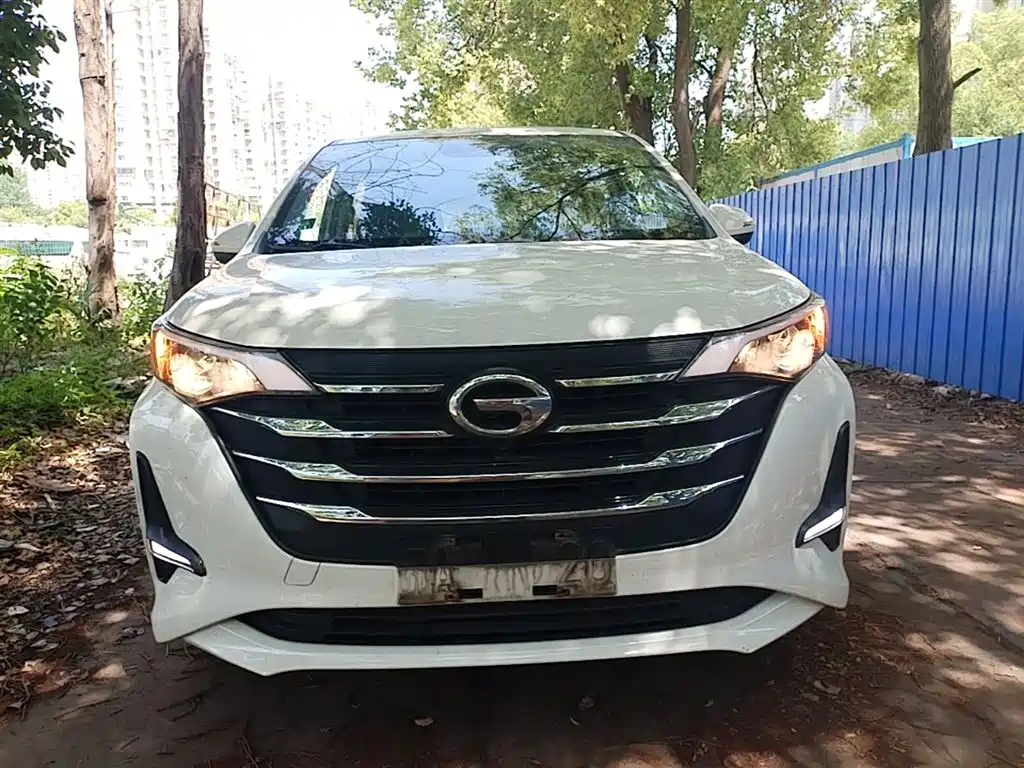 GAC Trumpchi Trumpchi M6 2019 270T Automatic Luxury (7-seater) China V фото 3