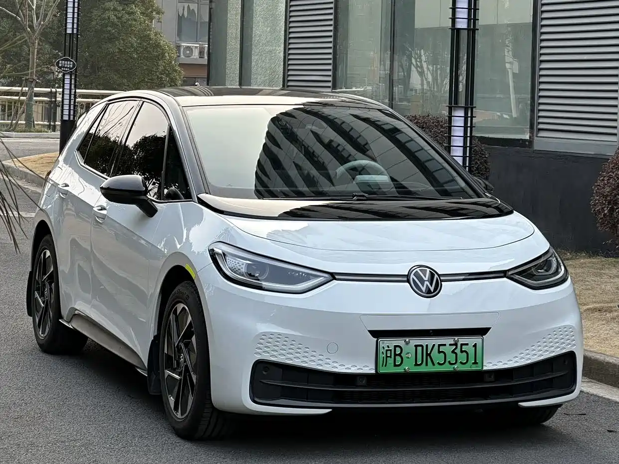 Volkswagen ID.3 2025 Smart Edition Outstanding Oxygen Version фото 3
