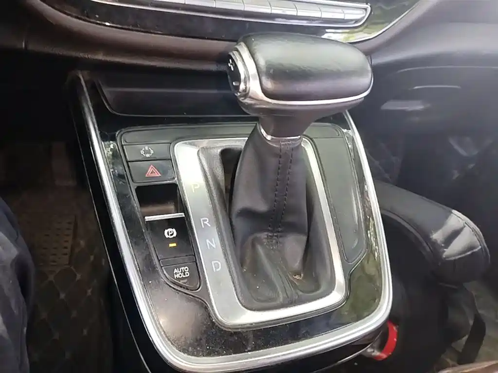 GAC Trumpchi Trumpchi M6 2019 270T Automatic Luxury (7-seater) China V фото 14