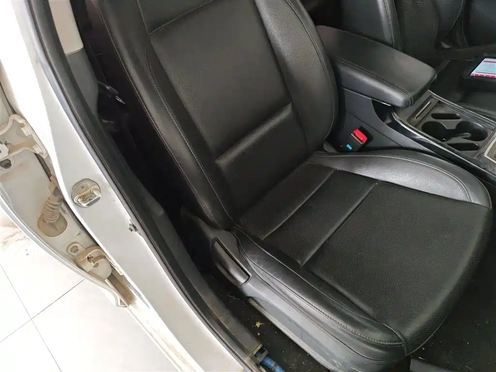 Hyundai Mistra 2014 1.8L Auto Smart GLS фото 25