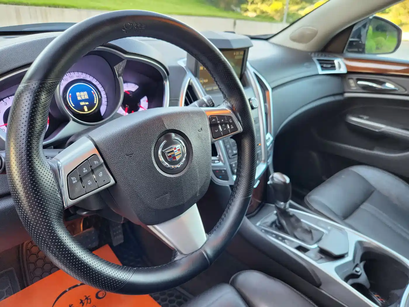 Cadillac SRX 2012 3.0L Luxury Model фото 14
