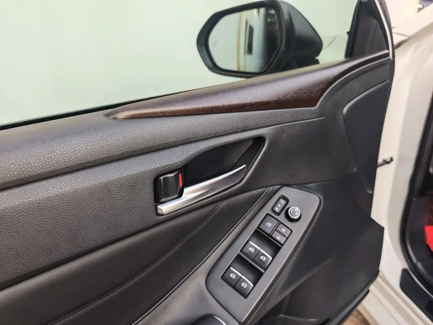 Toyota Avalon 2019 2.0L XLE Premium Edition (China VI) фото 24