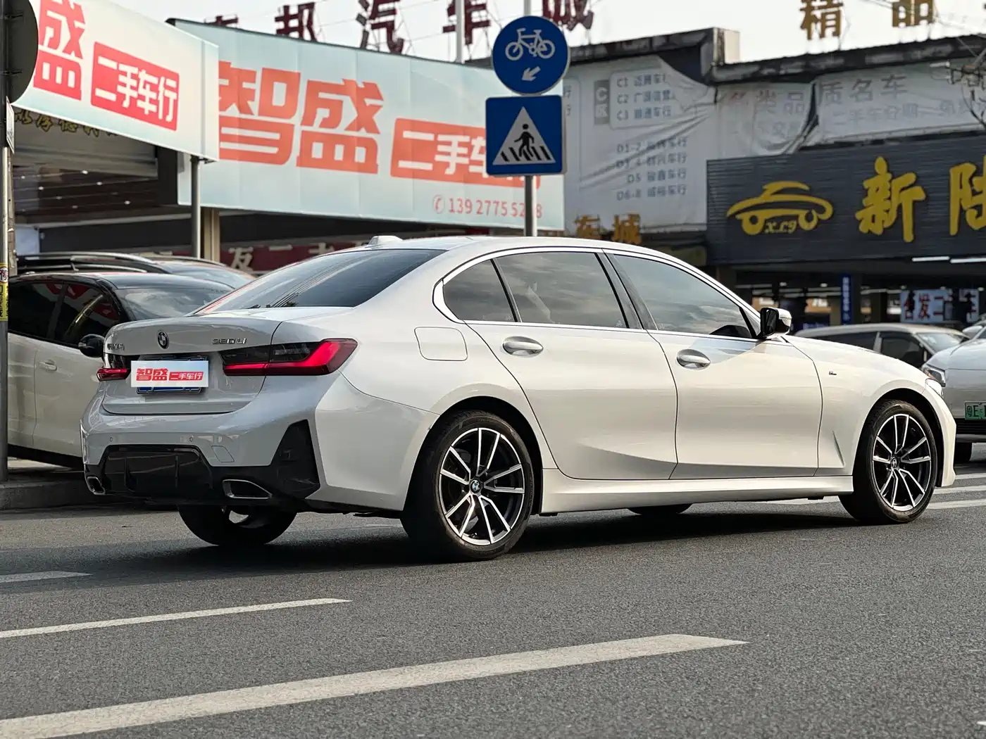 BMW 3 Series 2023 320Li M Sport Package фото 3