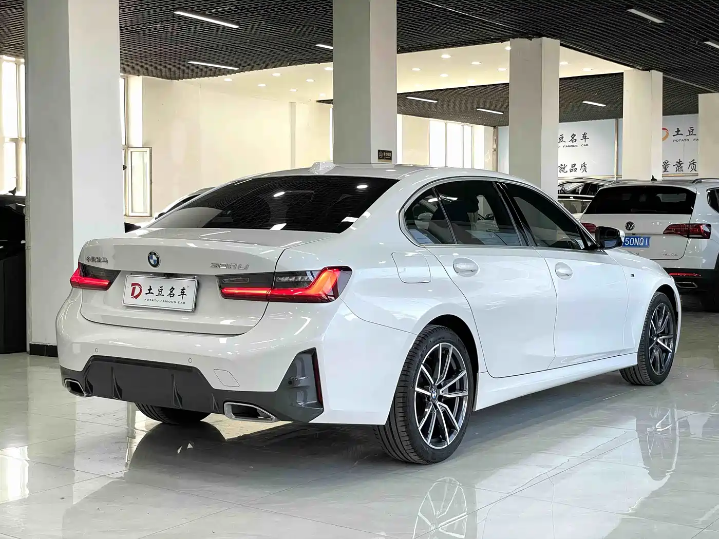 BMW 3 Series 2023 320Li M Sport Package фото 4