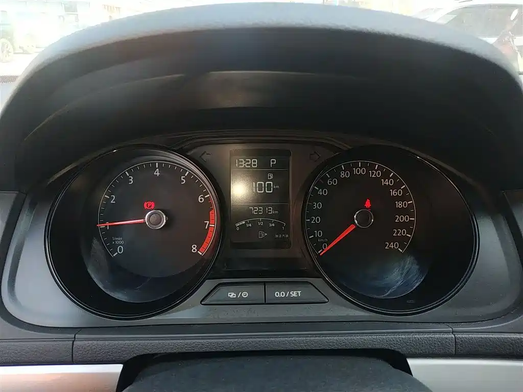 Volkswagen Lavida 2019 Lavida Start 1.5L Auto Trend (China VI) фото 8