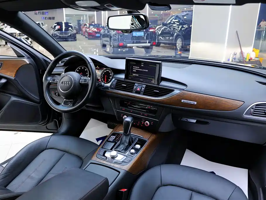 Audi A6L 2018 30th Anniversary 45 TFSI quattro Sport фото 20