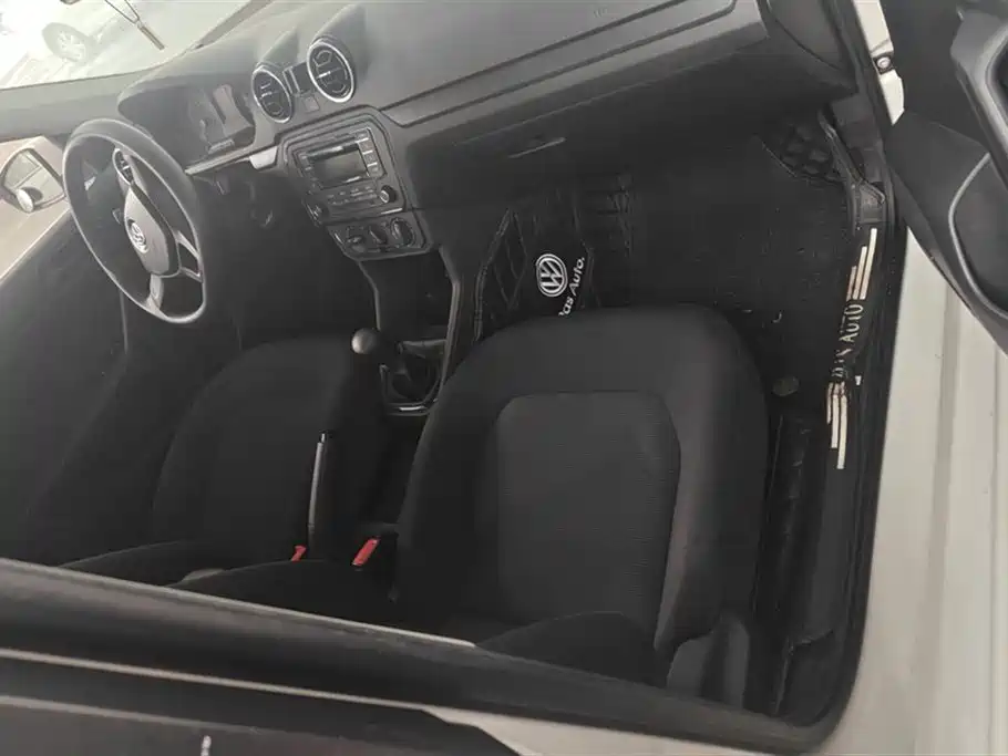 Volkswagen Jetta 2017 1.5L Manual Fashion фото 8
