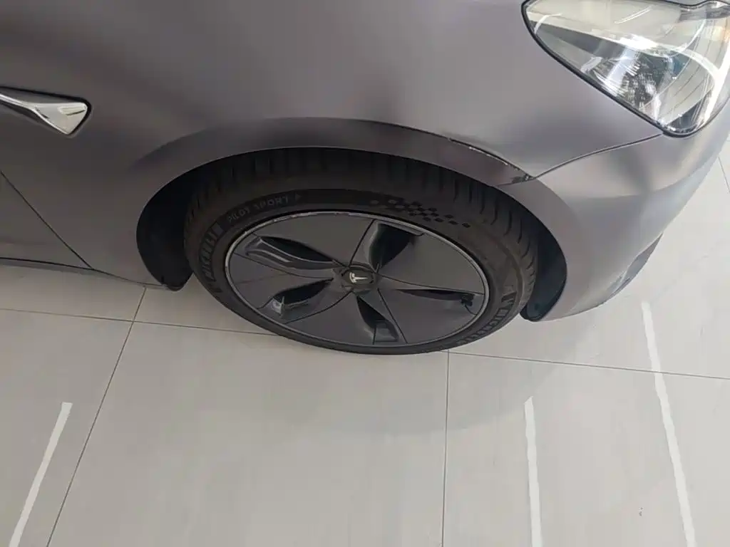 Tesla Model 3 2020 2020 Facelift Standard Range RWD Upgrade