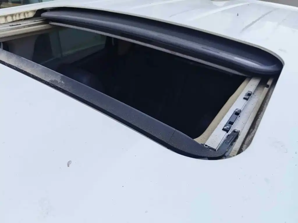 Фото 6 - Changan CS35