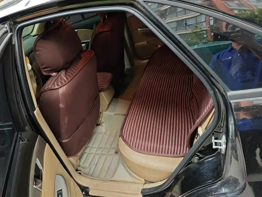 Buick Excelle 2013 1.5L Automatic Classic фото 11