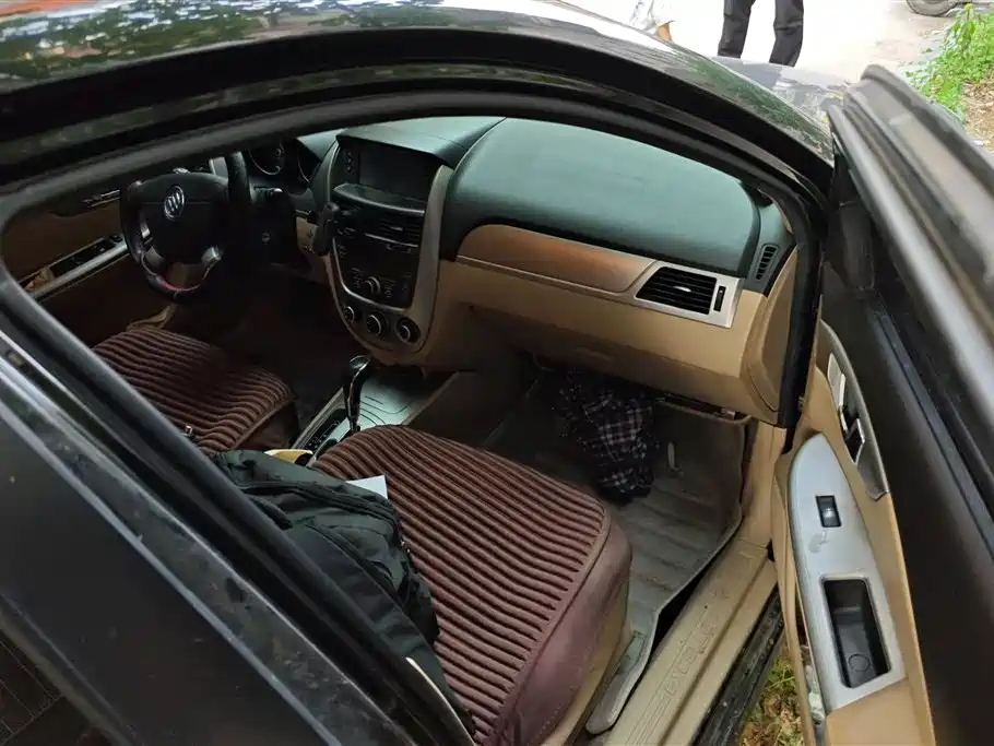 Buick Excelle 2013 1.5L Automatic Classic фото 8