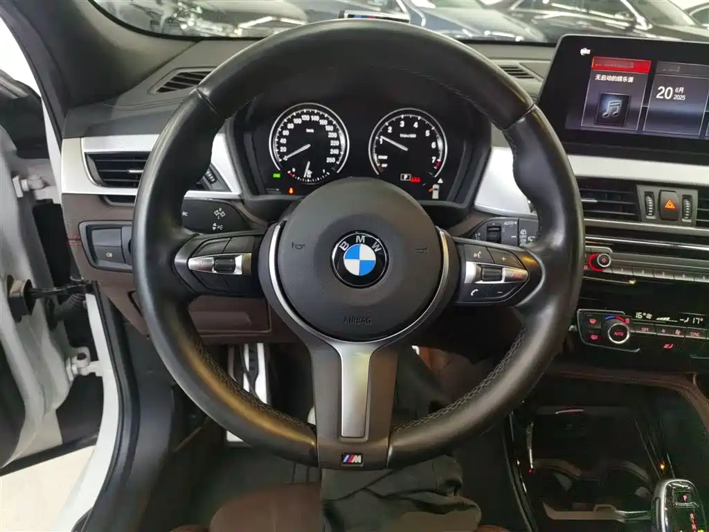 BMW X2 2021 Facelift sDrive25i Shadow Night Edition фото 11