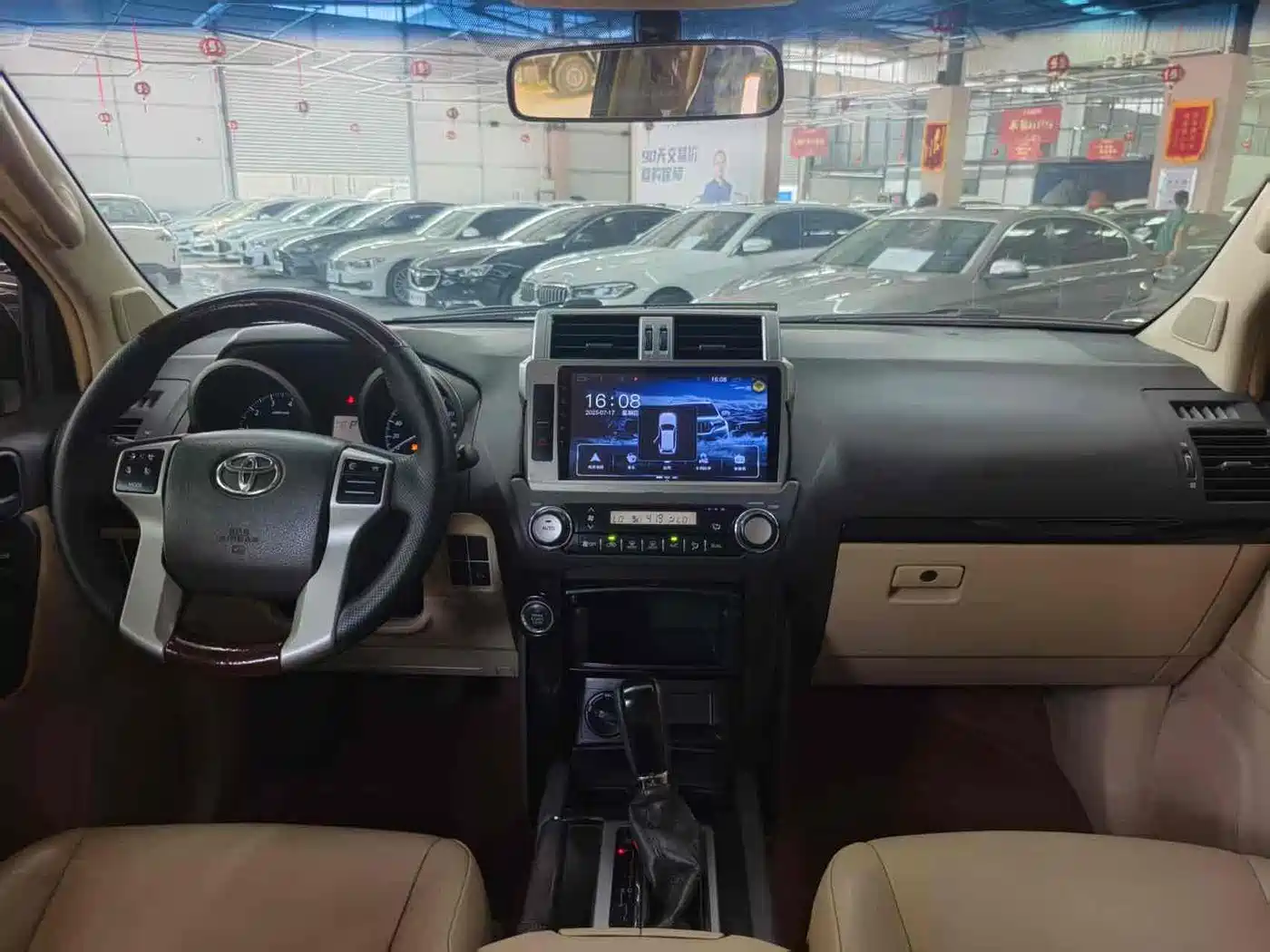Toyota Prado (Import) 2014 2.7L Automatic Standard Edition фото 11