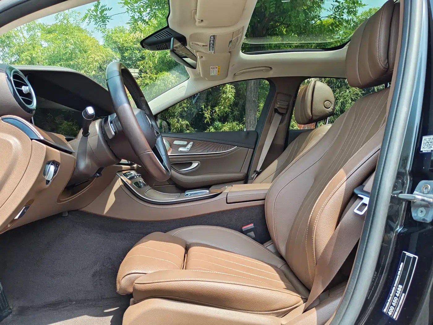 Mercedes-Benz E-Class 2022 Second Facelift E 300 L Luxury фото 21