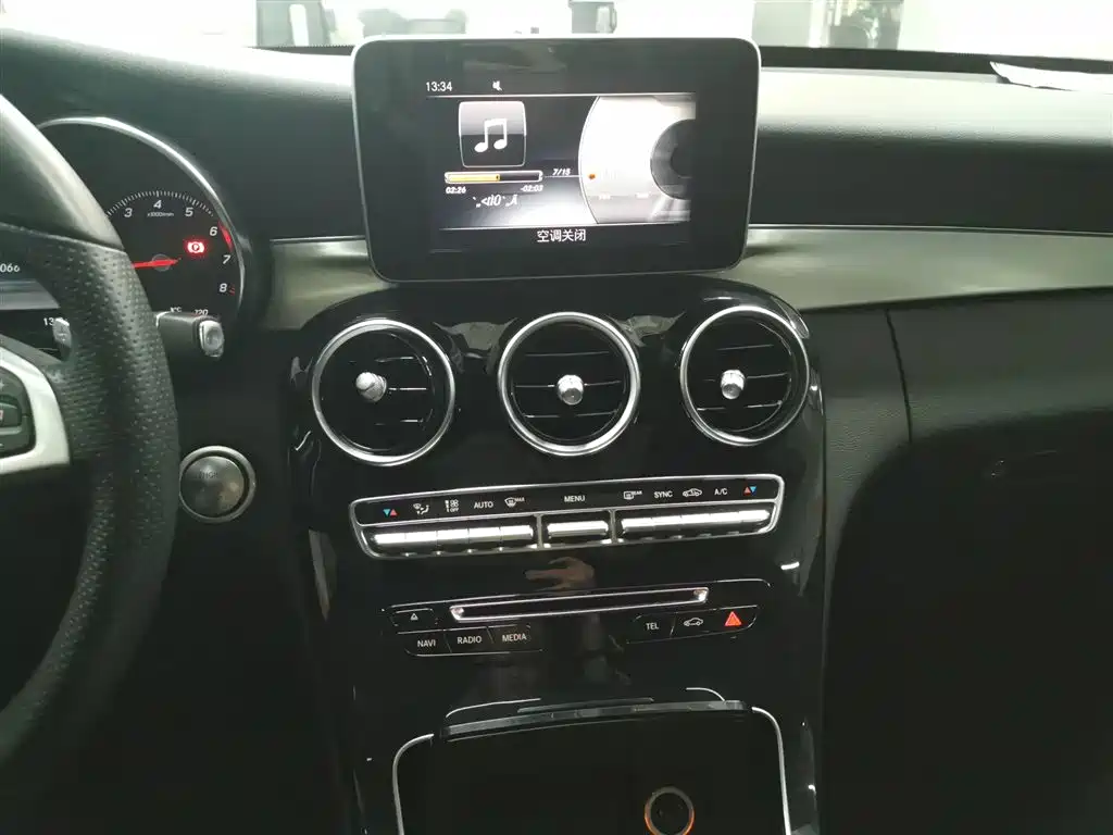 Mercedes-Benz C-Class 2017 Facelift C 200 Sport Edition фото 13