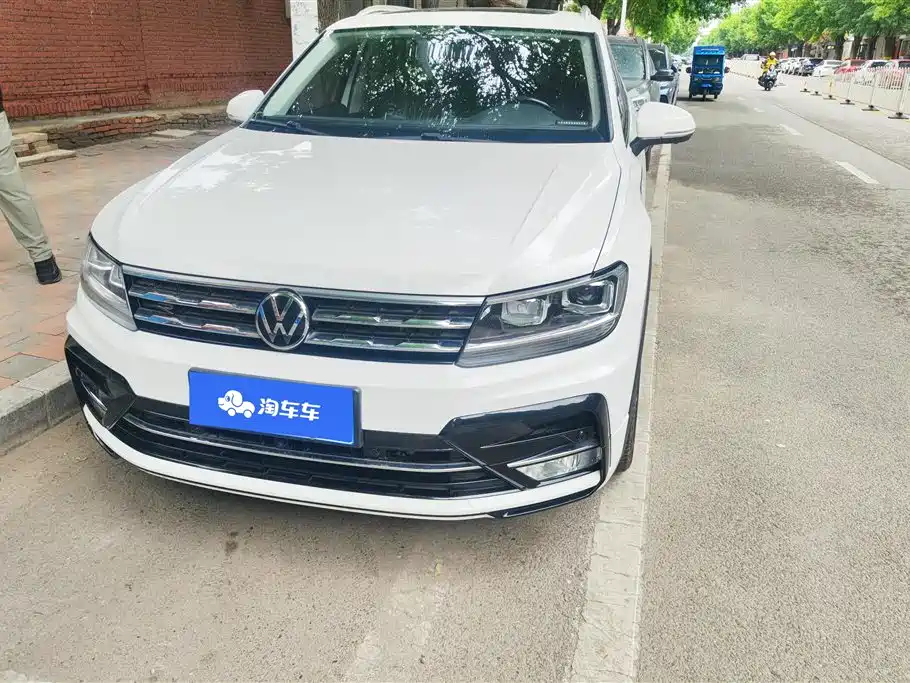 Volkswagen Tiguan L 2021 330TSI Automatic 2WD R-Line Premium