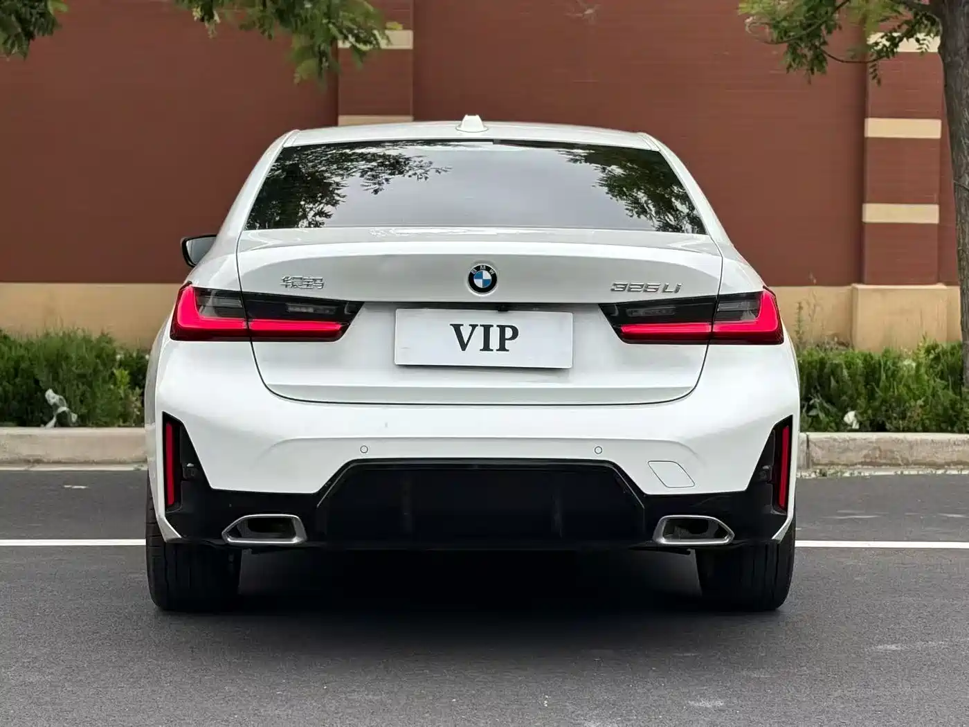 BMW 3 Series 2025 325Li M Sport Package фото 9