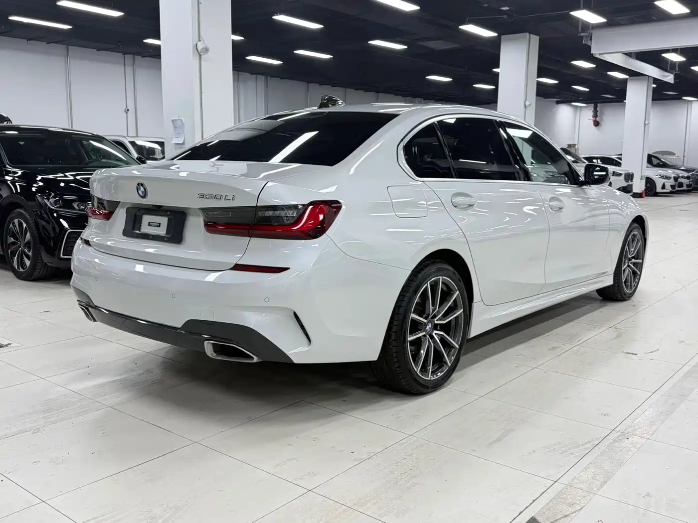 BMW 3 Series 2022 320i Sport Package фото 5