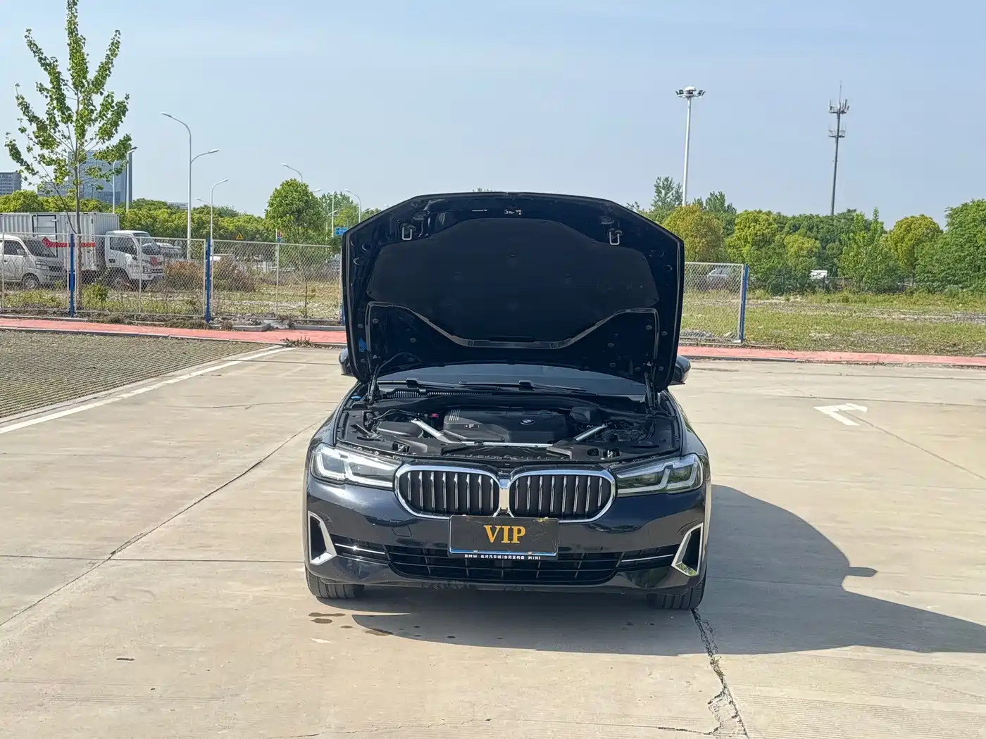 BMW 5 Series 2023 530Li Leading Luxury Package фото 8